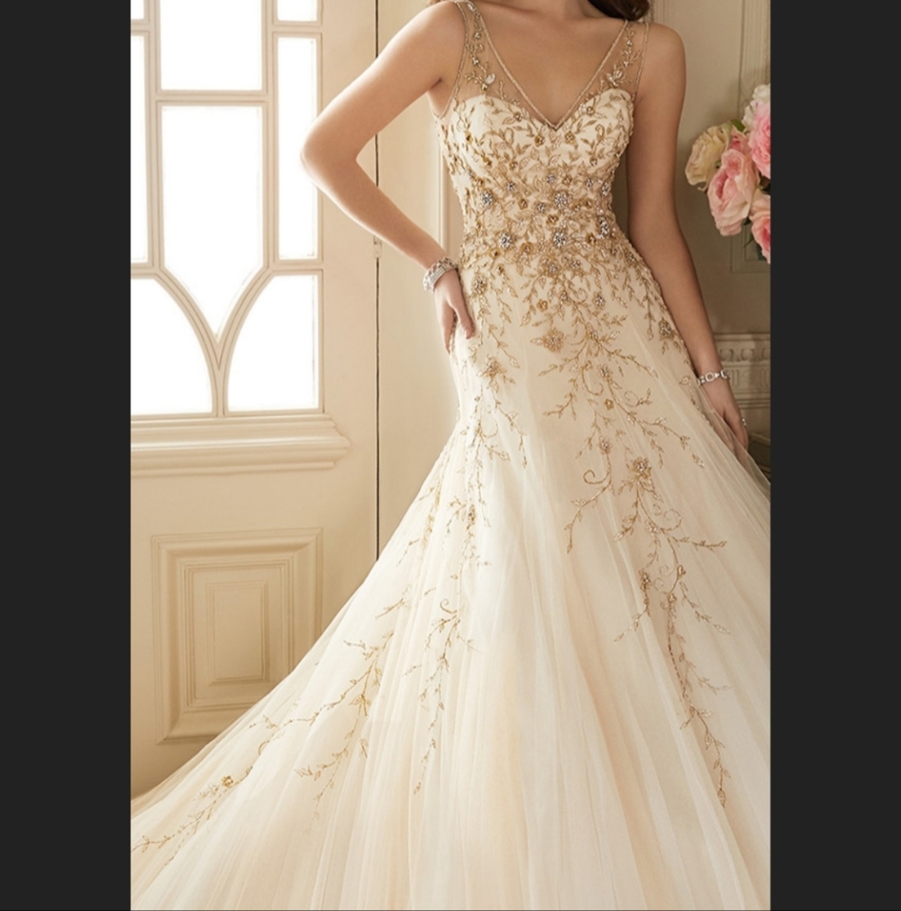 2016 Spring bridal collection Sophia Tolli Elegant Ivory and Gold Wedding Dress